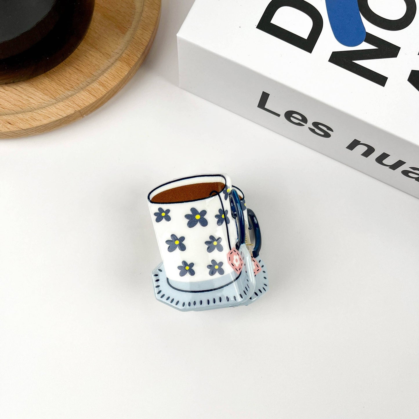 Tea Cup Clip