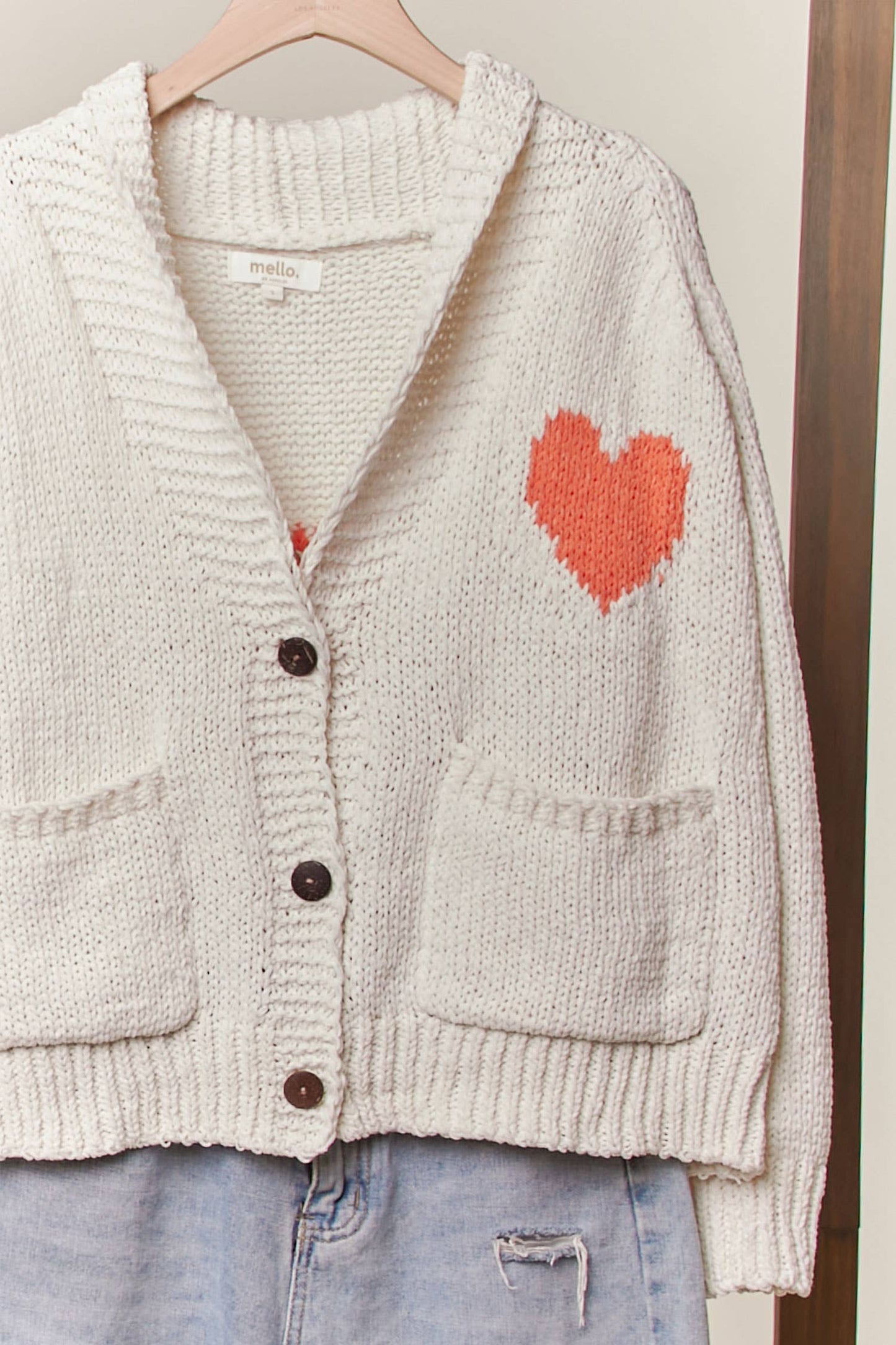 Collar Heart  V-Neck Pocket Knit Cardigan