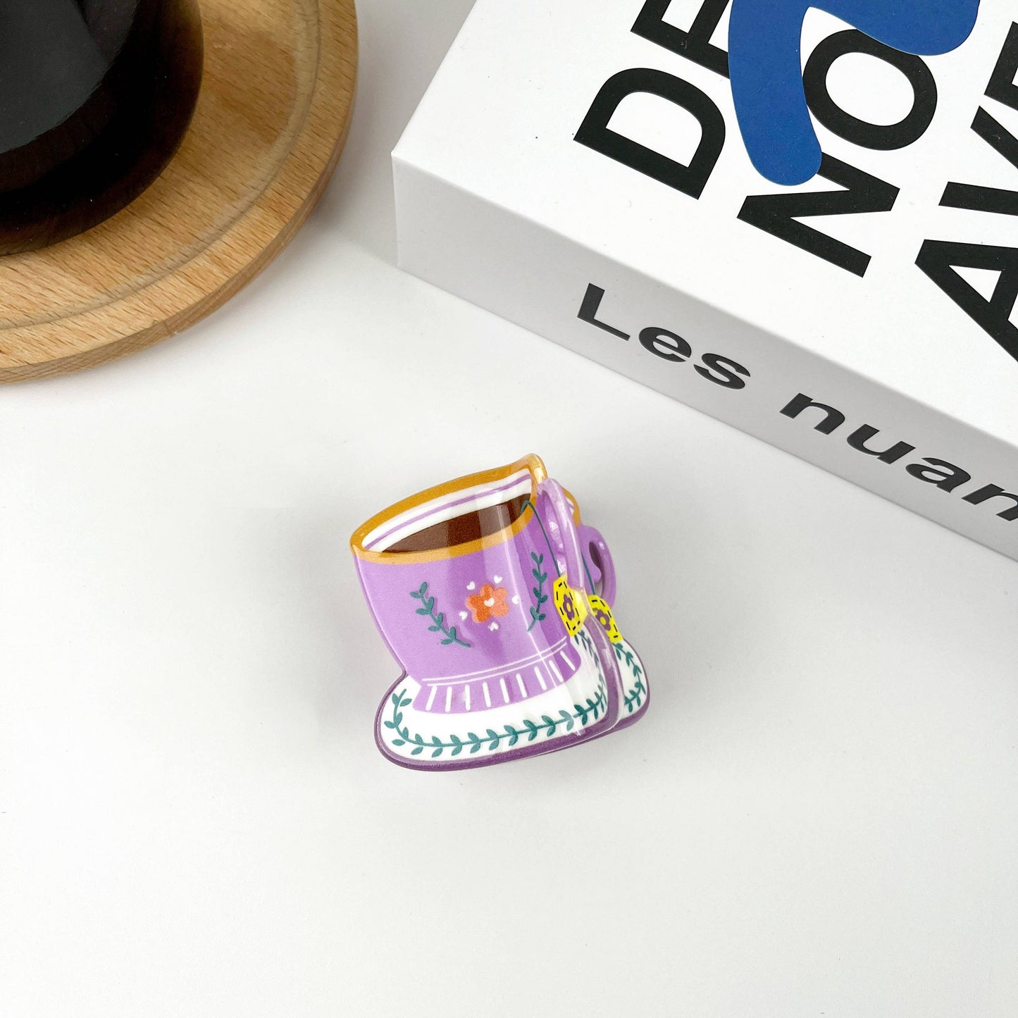 Tea Cup Clip