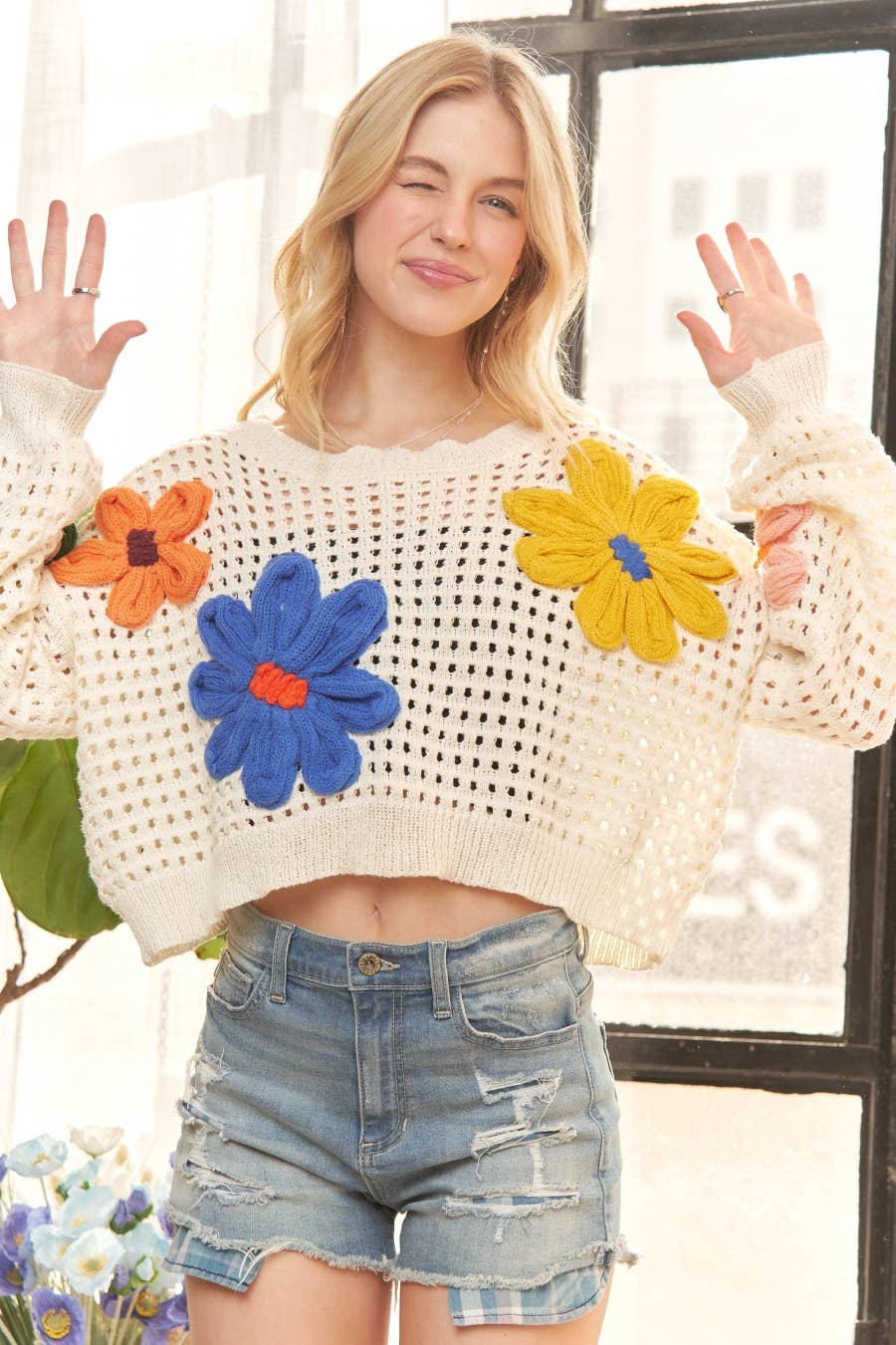 FLORAL PATCH SWEATER