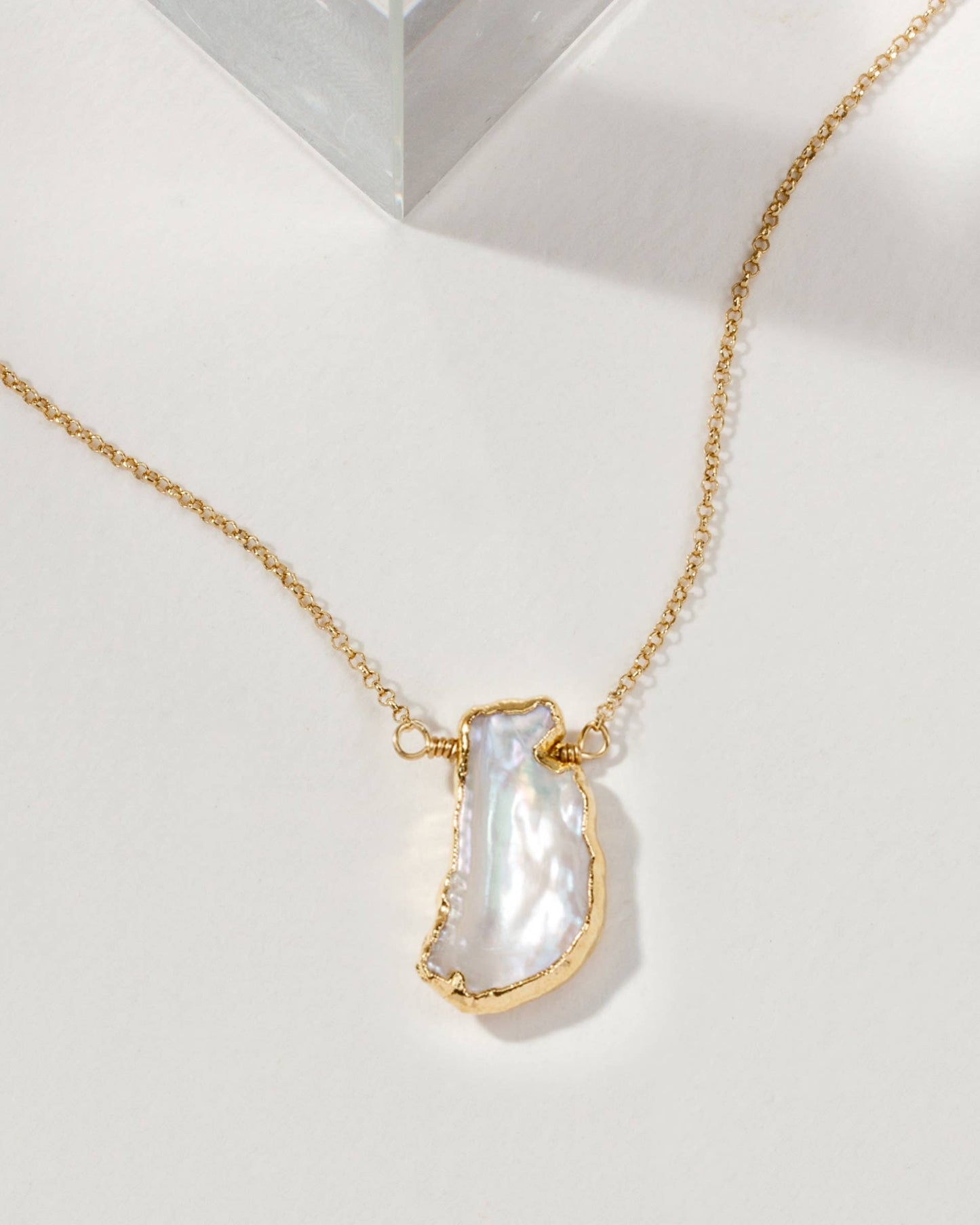 Earth, Wind and Fire Genuine Stone Necklace Pearl