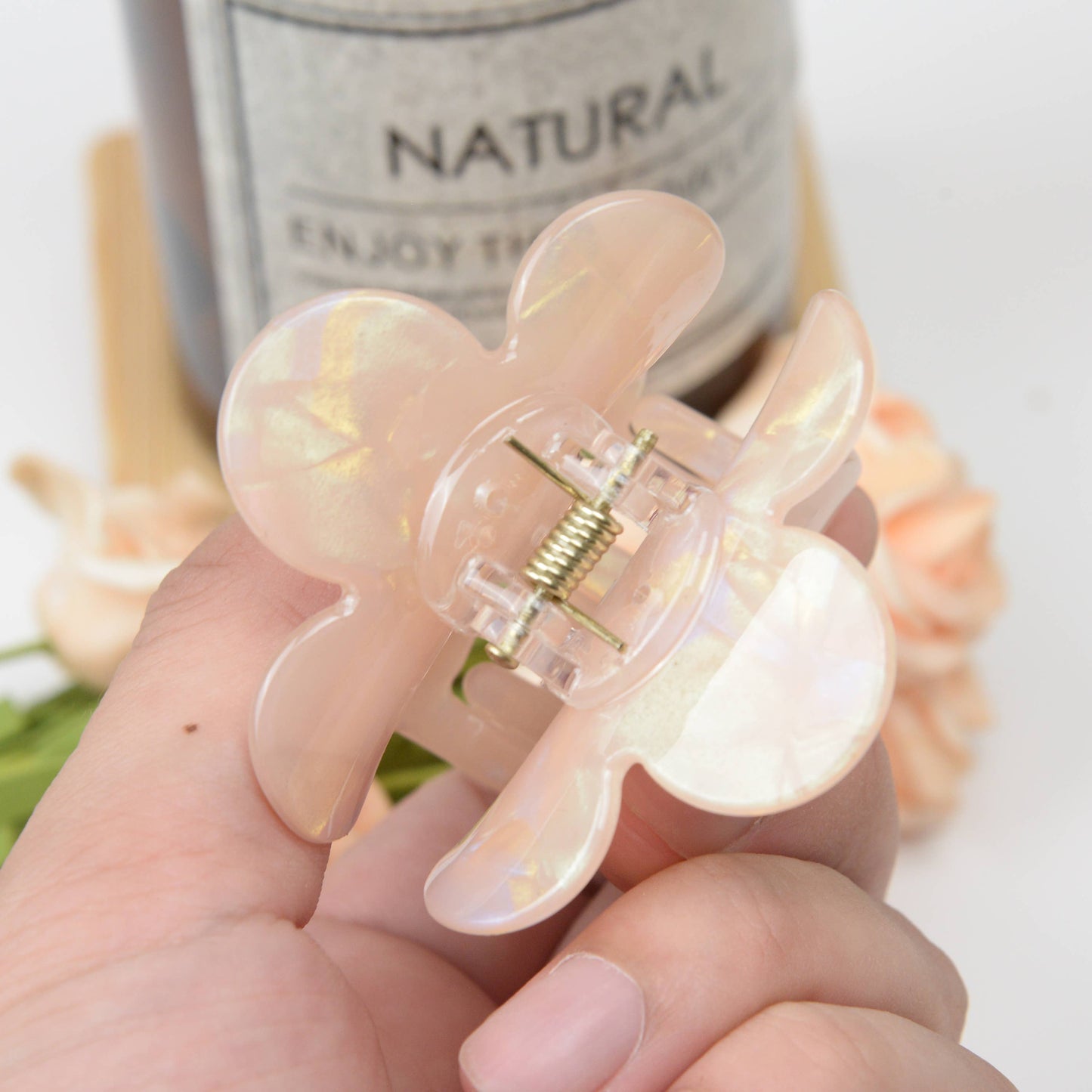 Gentle Flowers lovely Acetate Hair Claw Clip
