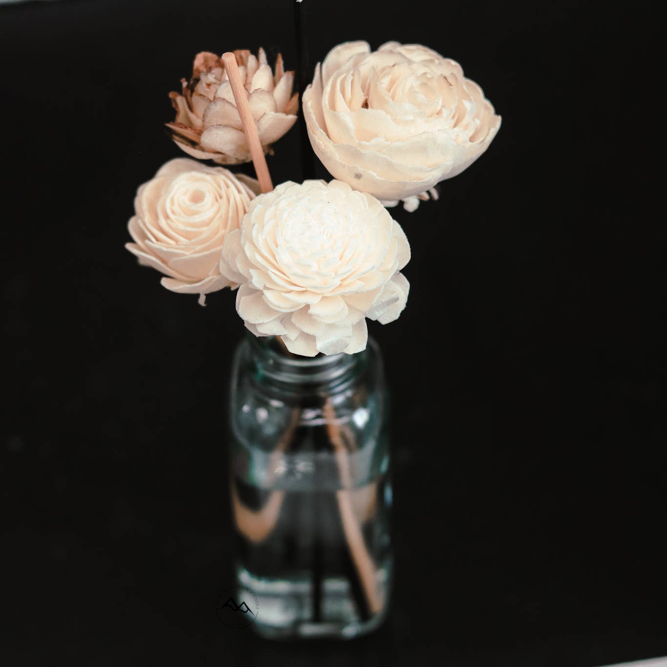 FALL SCENTS: Flower Reed Diffuser
